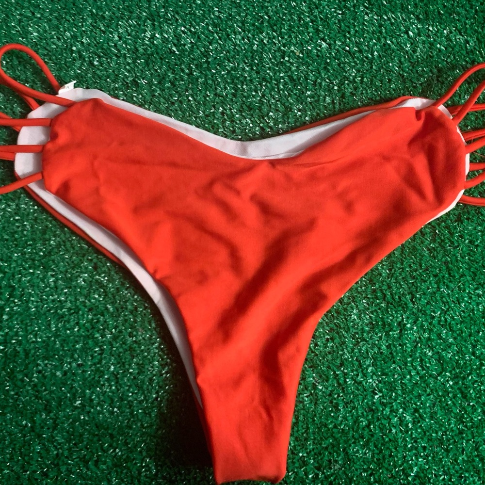 Heart ❤️ shaped bikini bottom size large guc .#